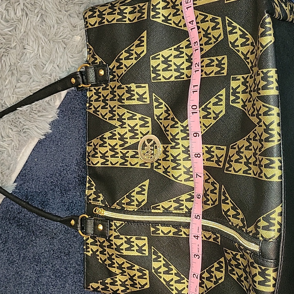 MK SADY leather Tote - Picture 10 of 11